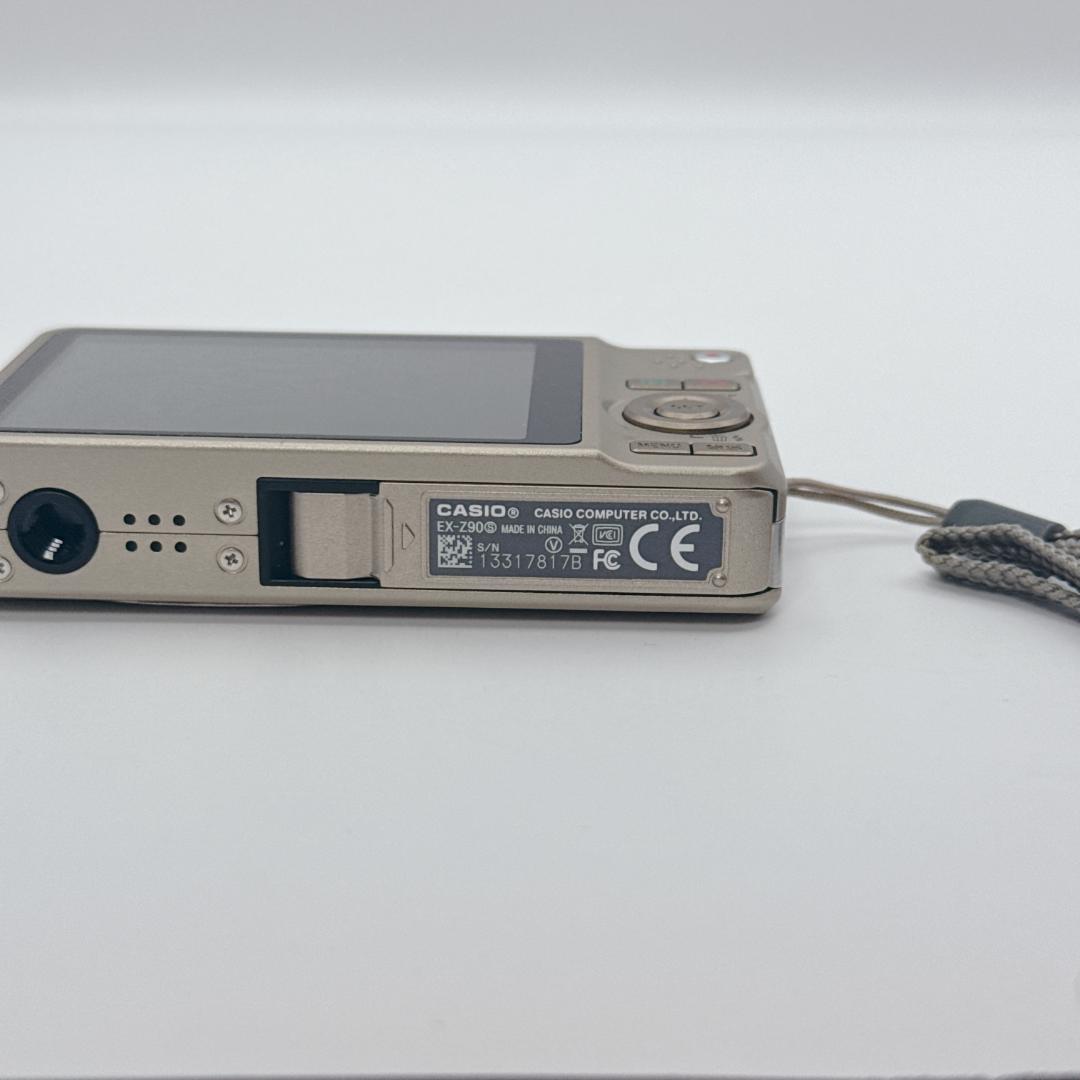 【極美品】CASIO EXILIM デジタルカメラ EX-Z90 ゴールド