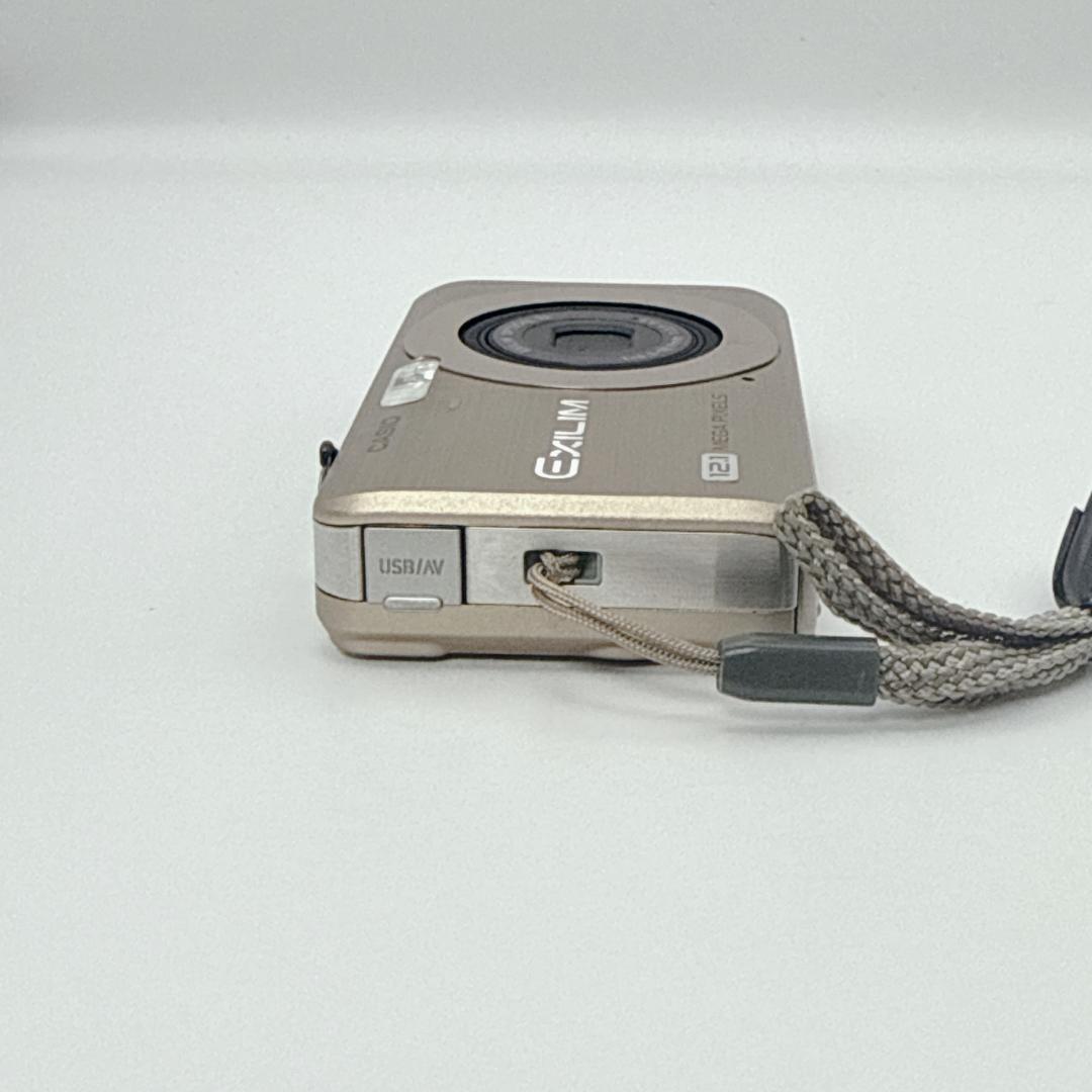 【極美品】CASIO EXILIM デジタルカメラ EX-Z90 ゴールド
