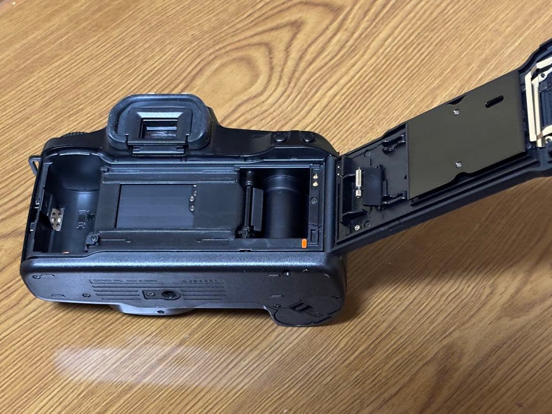 Canon EOS 1000 S フィルムカメラ 2本レンズセット