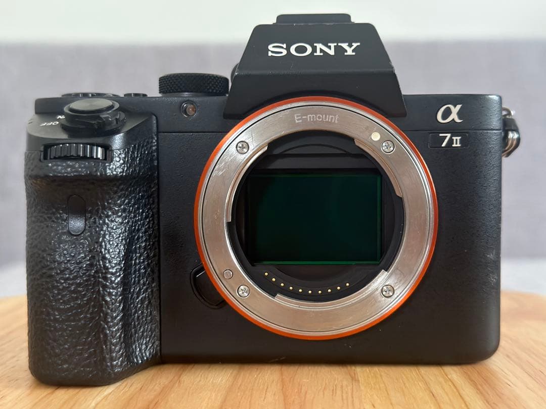 SONY α7II と Sel2470z のセット CP-BK-3など付属品多数