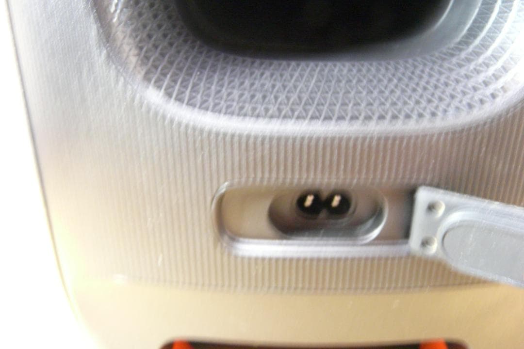 JBL PARTYBOX 110 ワイヤレススピーカー 縦型 ブラック