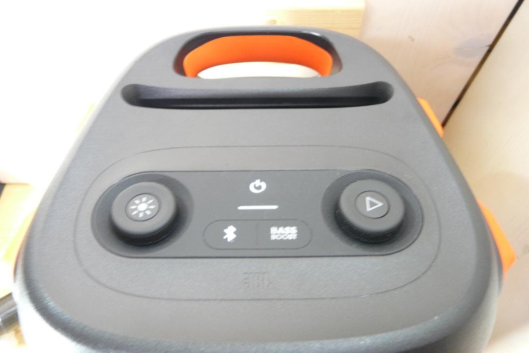 JBL PARTYBOX 110 ワイヤレススピーカー 縦型 ブラック