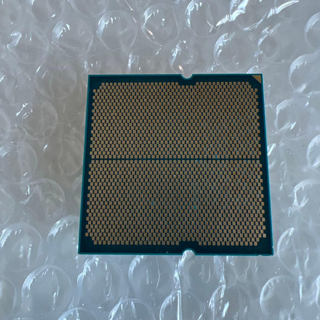 AMD Ryzen 9 9900X 動作品
