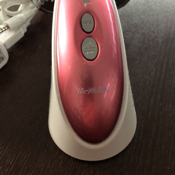ヤーマン EMS搭載ビューティーローラー