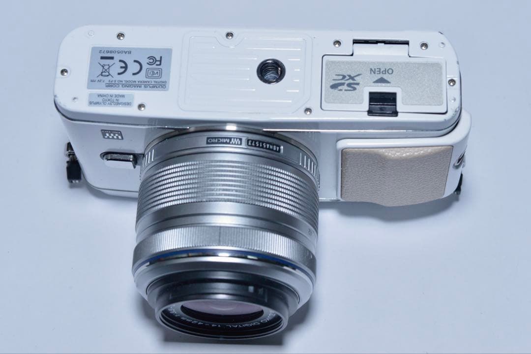 手ぶれ補正動作OK OLYMPUS E-P3 レンズキット