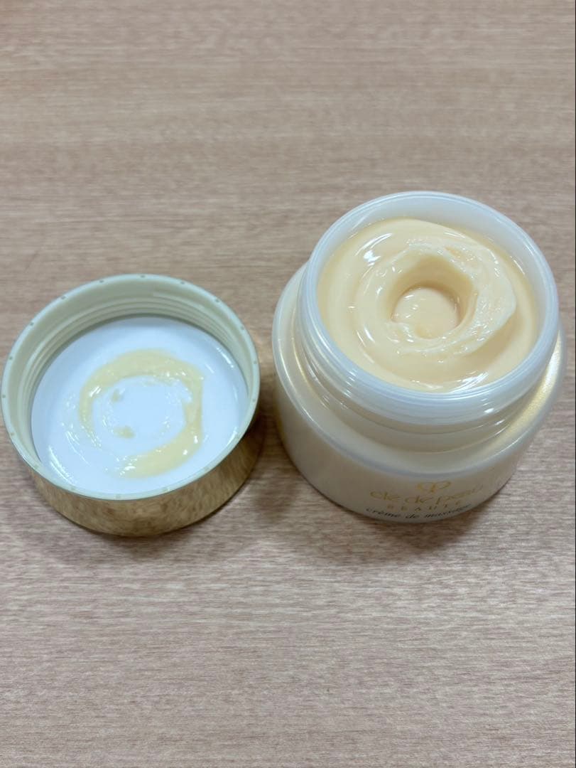 ☆clé de peau クレームドマッサージ 100g