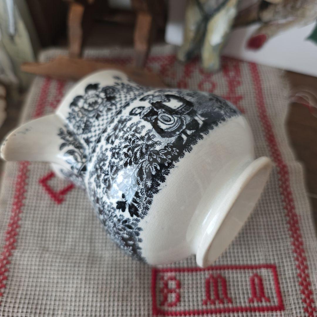 Antique ジャグ