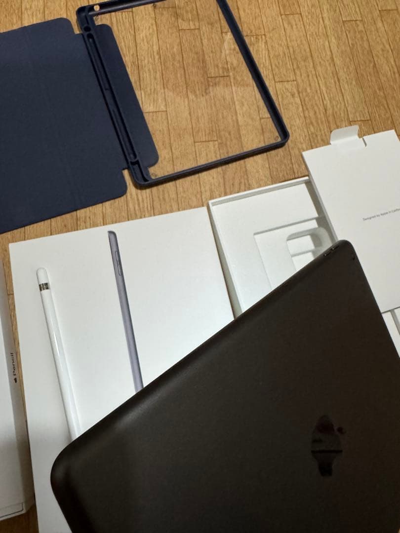 iPad本体 Apple Pencil ケース付き
