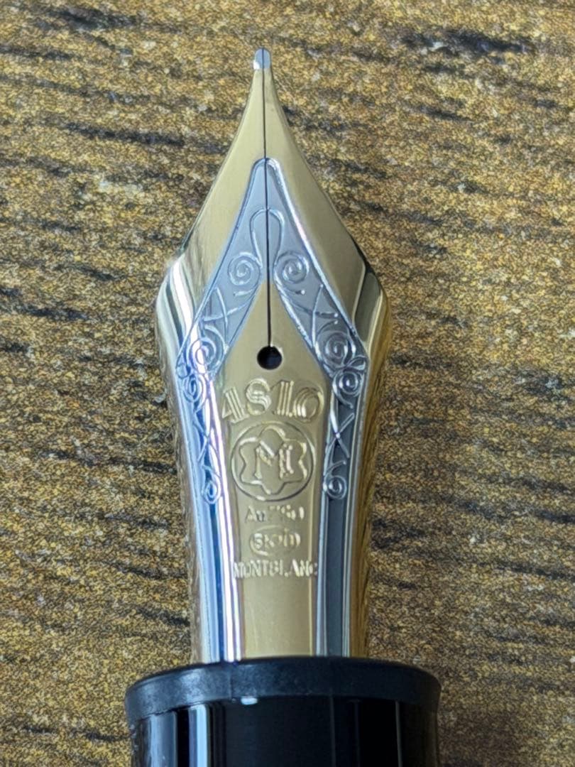 新品未使用　現行　モンブラン No. 149 Au750 18金　万年筆　M