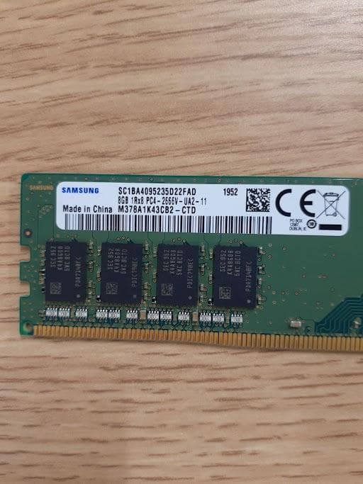 m*o様 L0217-08PCメモリSamsungDDR4 (PC4-2666V
