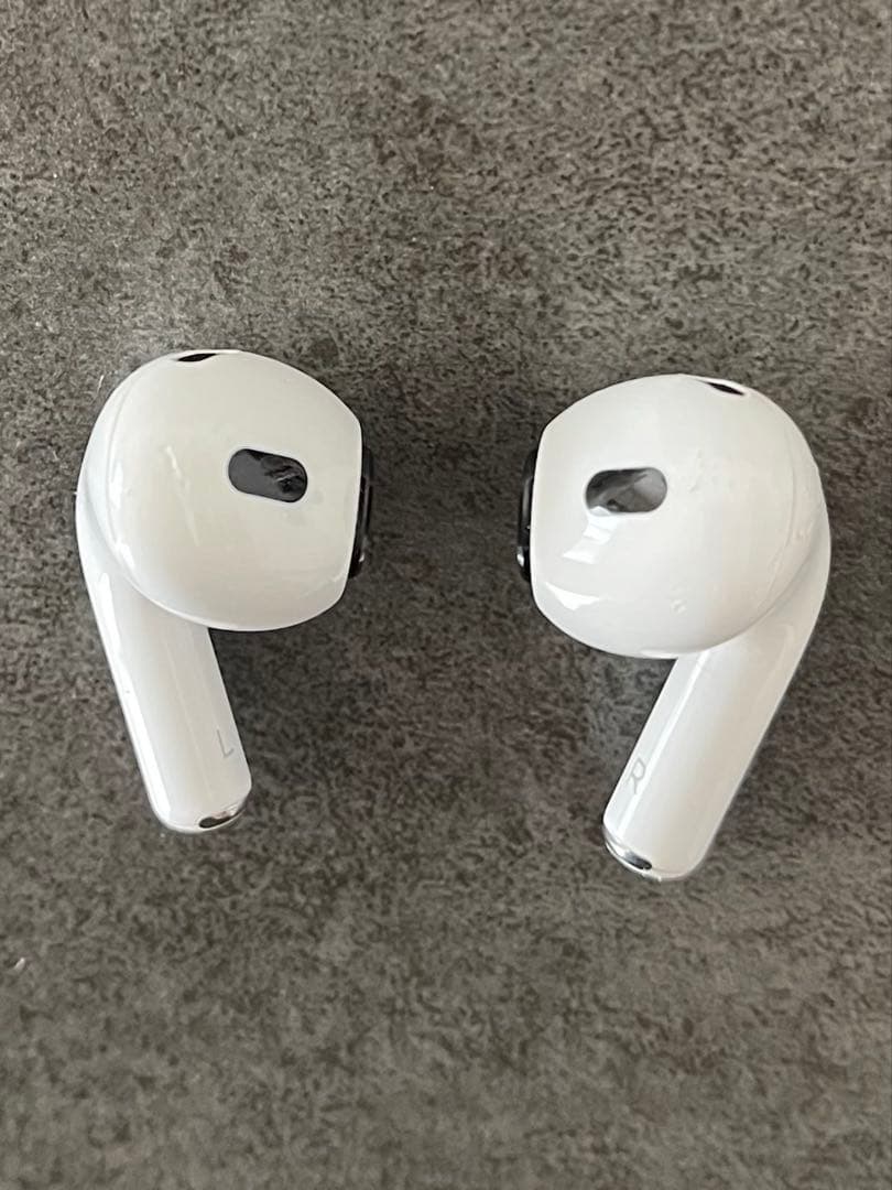 AirPodspro2 Lightning充電ケース付き【ジャンク品】