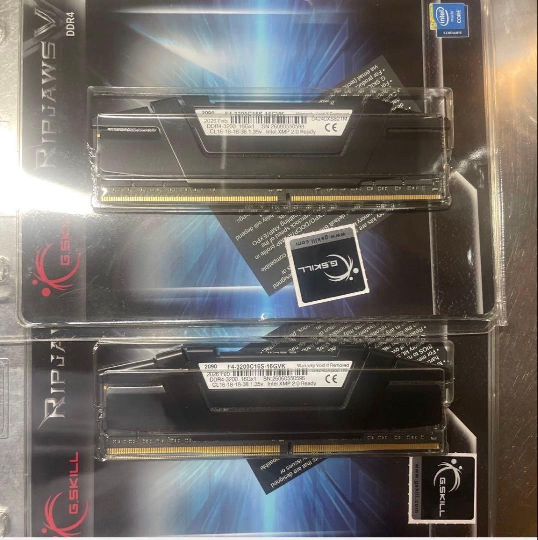 メモリー G.SKILL Ripjaws V 32GB (16GB x 2)