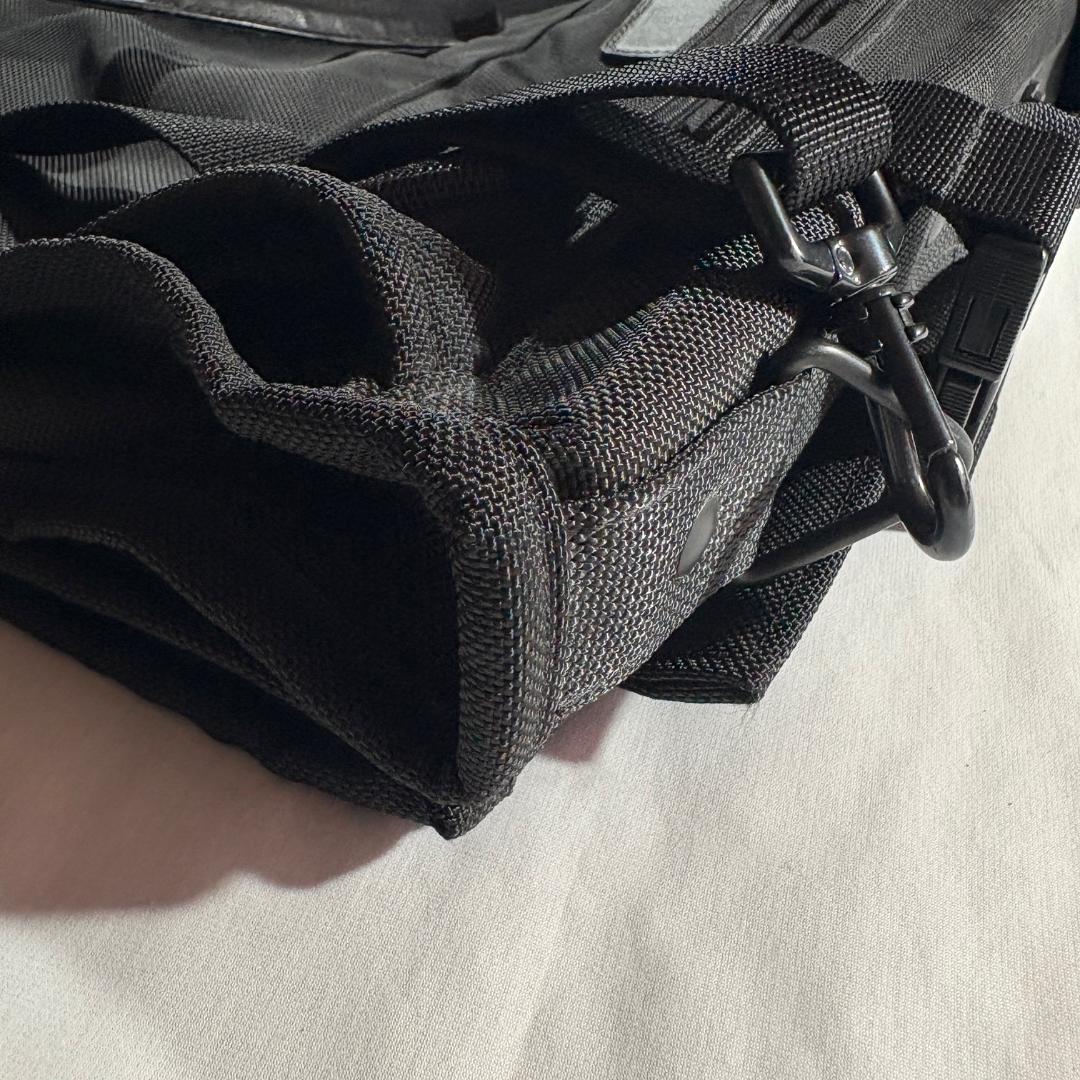 TUMI ビジネス ガーメントバッグ 出張 衣装収納 旅行 236D3