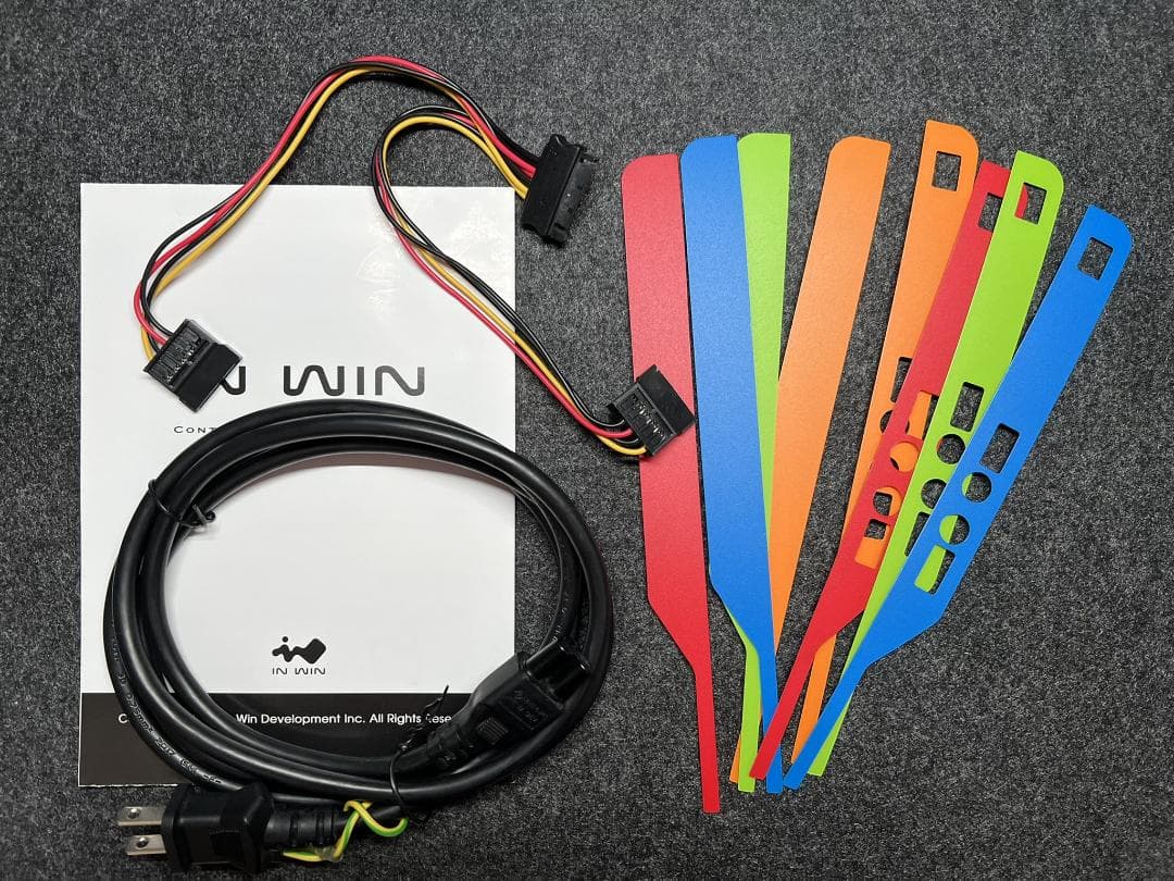 [美品] IN-WIN Chopin (Mini-ITX)