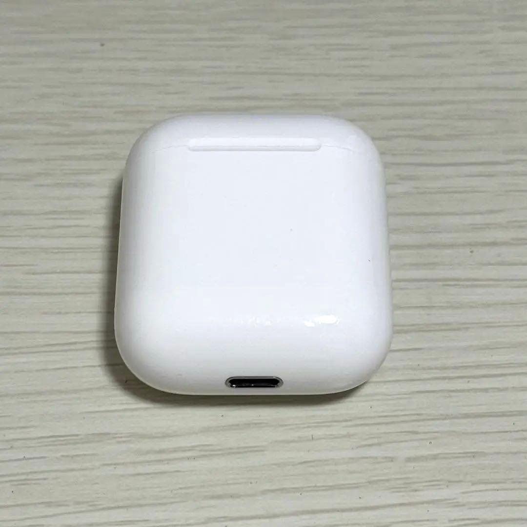 純正品Apple AirPods（第2世代）