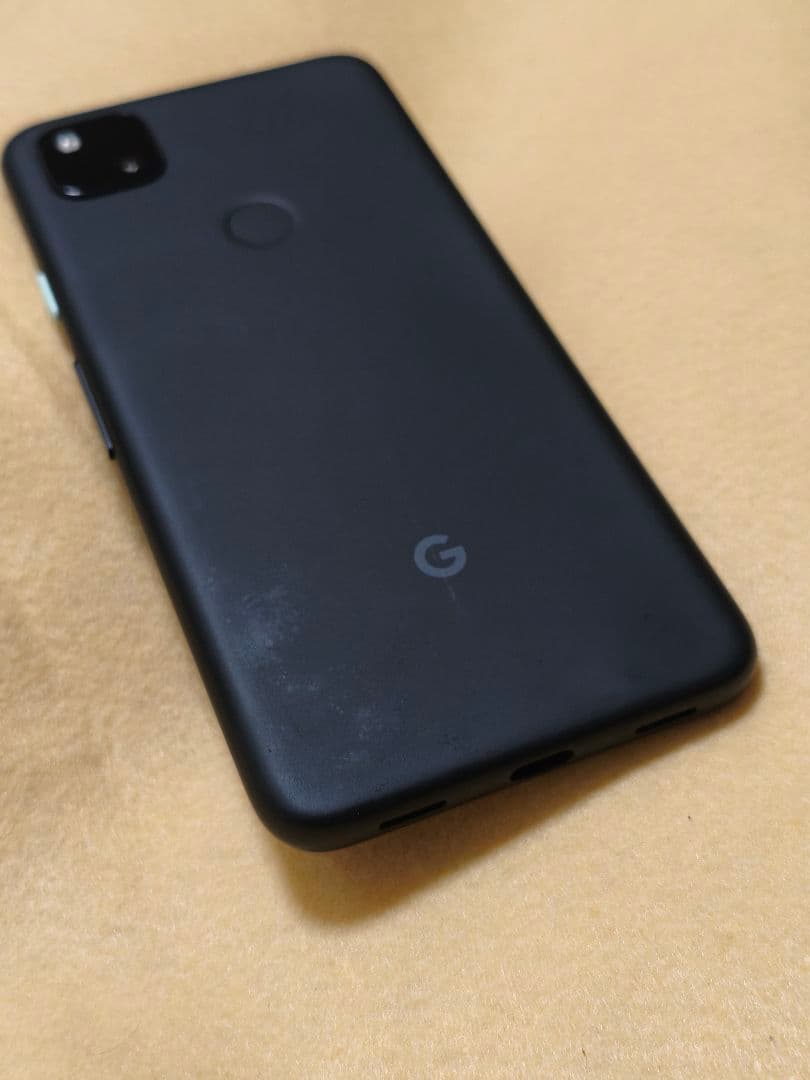 Google Pixel 4a 本体
