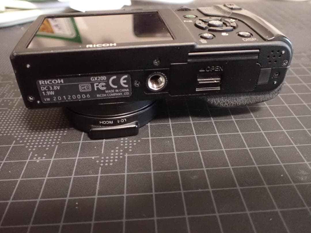 RICOH リコー GX200