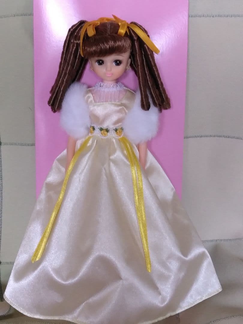 ♥箱無し新品♥リカちゃんキャッスルリカちゃん　ツインテール縦ロールリカちゃん