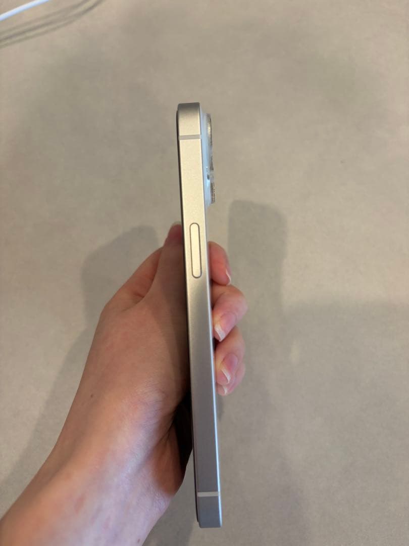 【512GB】iPhone 14 スターライト（SIMフリー）訳あり