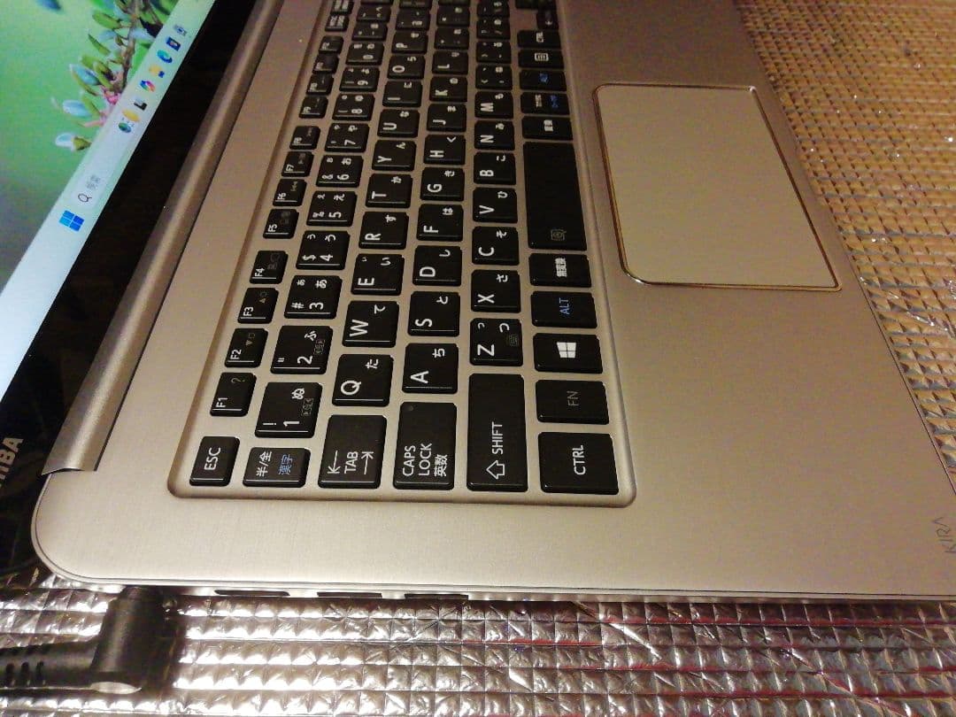 Windowsノート本体 dynabook kira i5 8GB 256GBSSD Win11