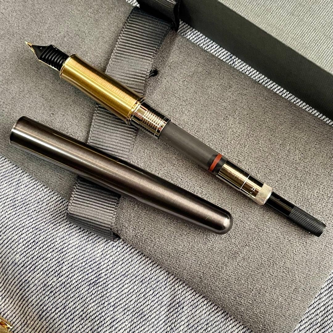 パーカー　Parker ソネットプレミアム　アローGT 万年筆　18金　F未使用