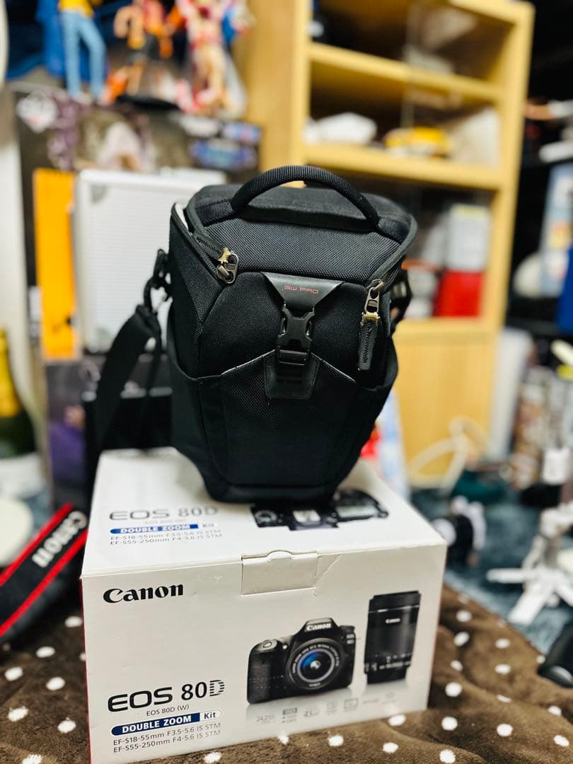 Canon EOS 80D ダブルズームキット