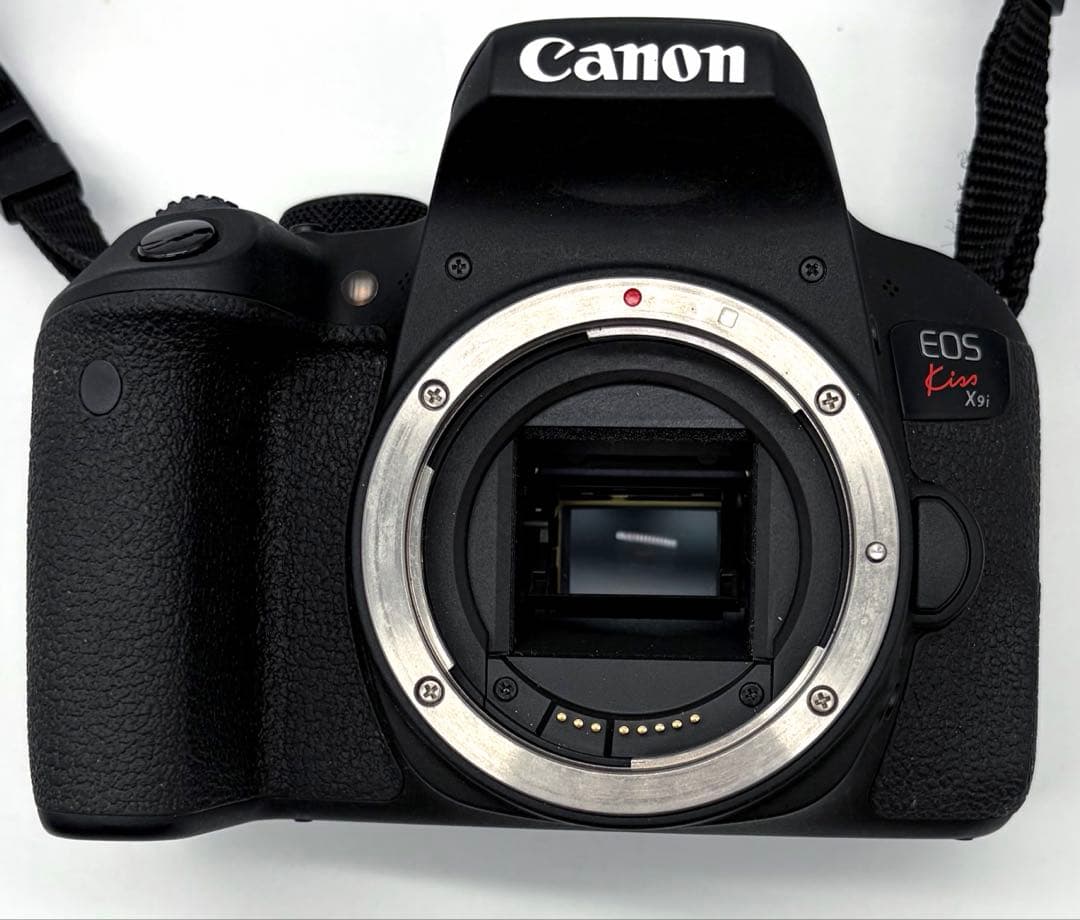 Canon デジタル一眼レフ　EOS Kiss X9i ボディ+レンズ18-55