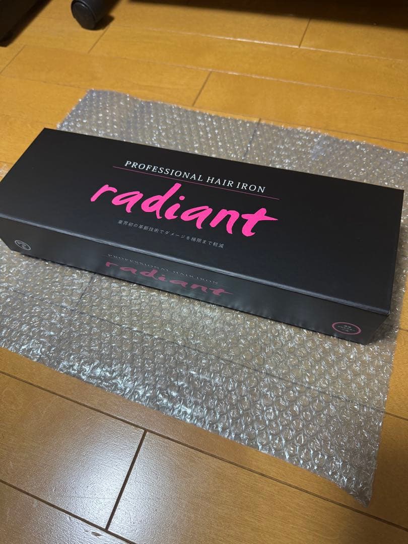 radiant プロフェッショナルヘアアイロン 赤