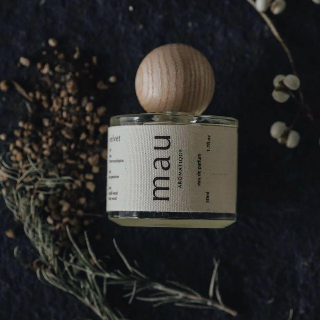 【美品】mau 香水　velvet 50ml