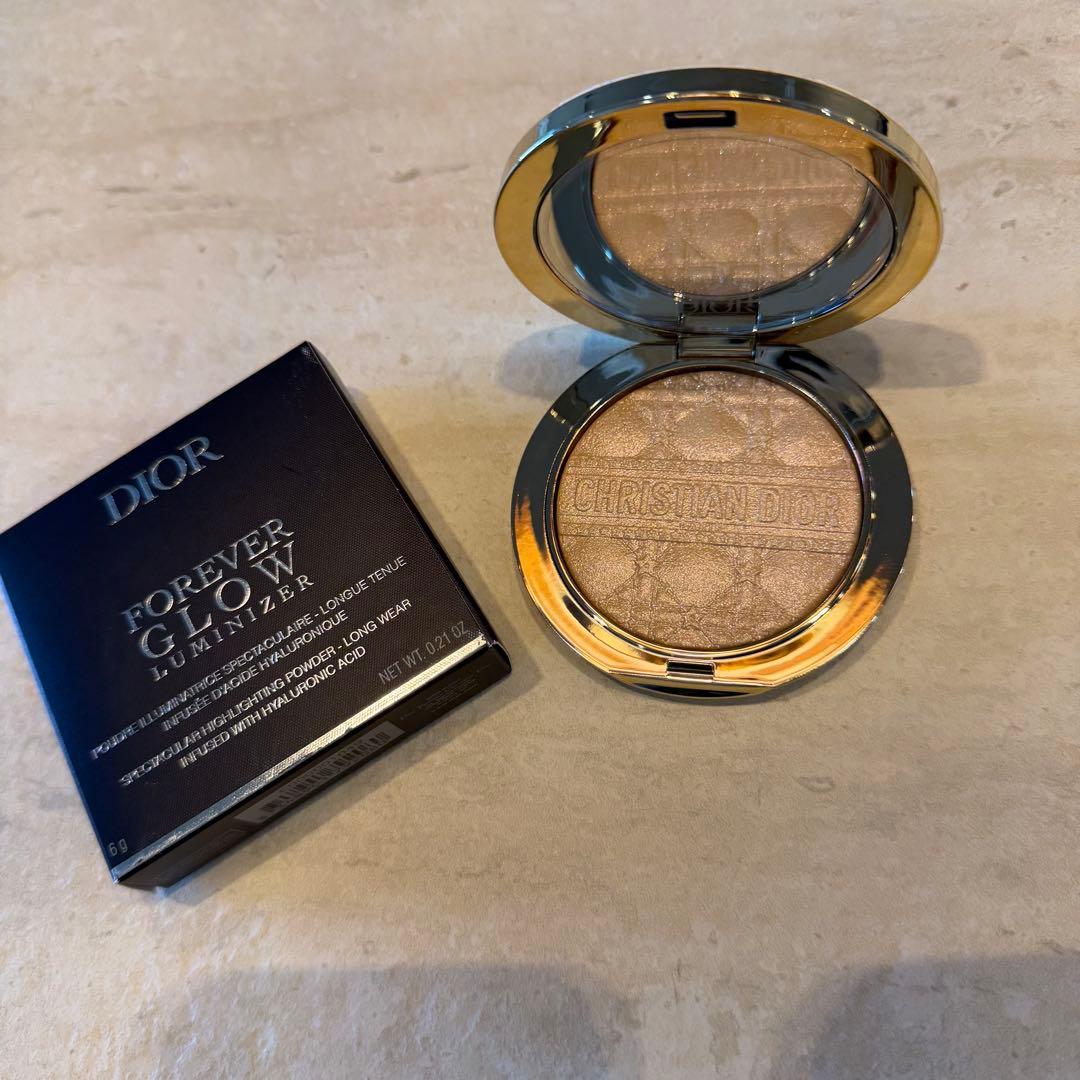 Dior Forever Glow Illuminizer 00ホリデー限定