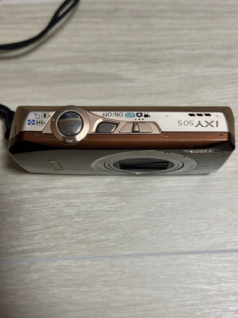 Canon IXY 50S ブラウン