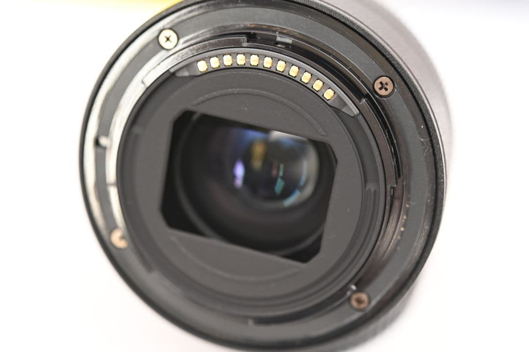 新品級 ニコン単焦点レンズ NIKKOR Z 40mm f/2 おまけ付き ①