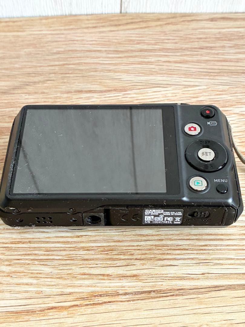 美品 カシオ EXILIM EX-ZR10 ブラック デジカメ デジタルカメラ