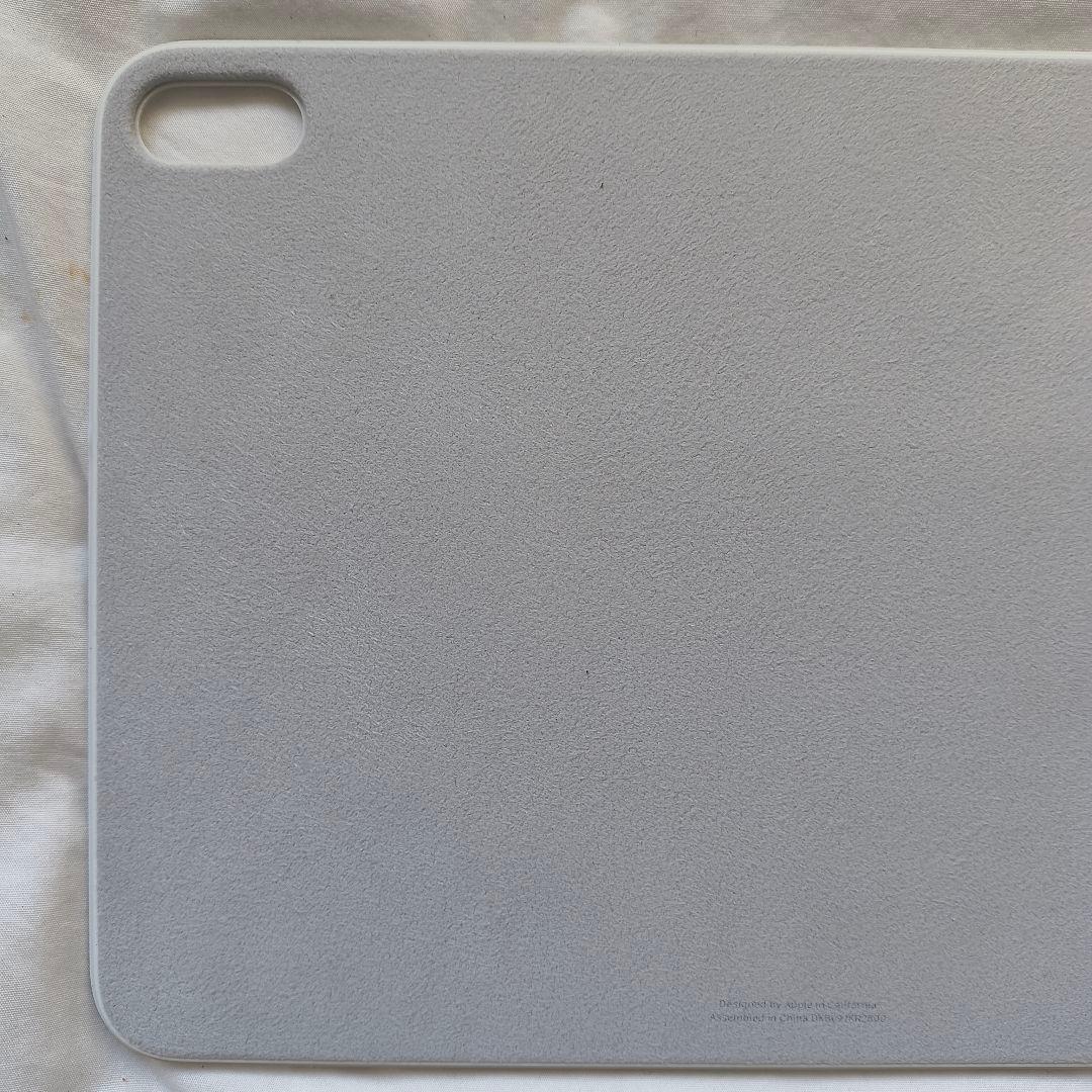【ほぼ新品】iPad キーボード 箱付き。ワンランク上の快適タイピング。