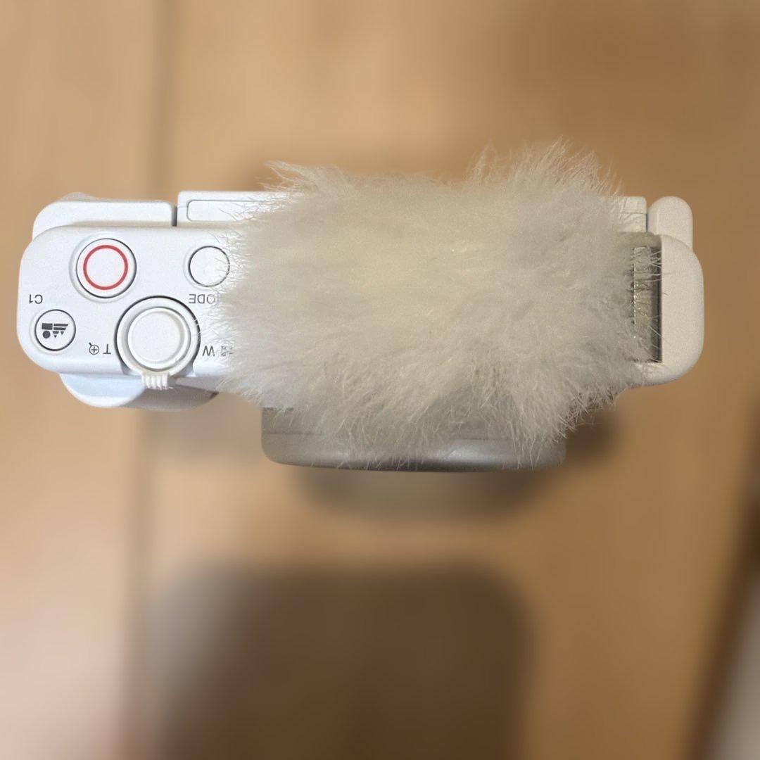 SONY ZV1 デジタルカメラ ホワイト　三脚付き