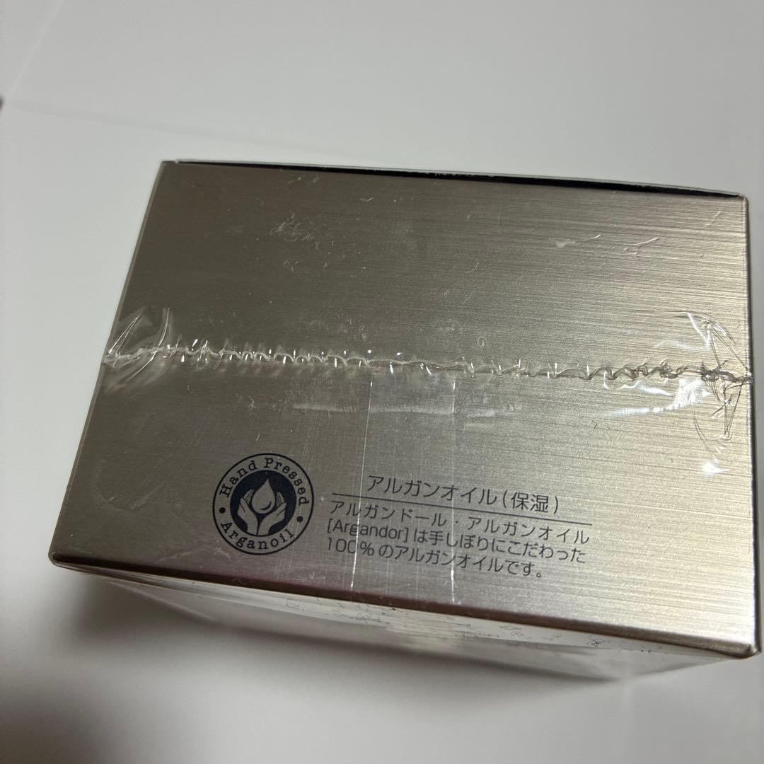 フェイスパウダー Miss 9 THE GOLDEN FACE POWDER