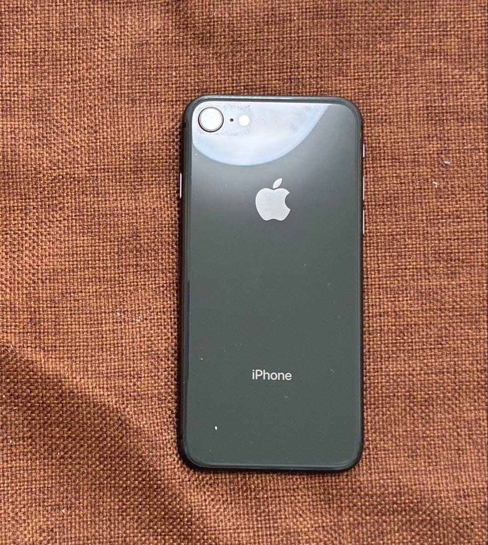 iPhone8 バッテリー状態85%