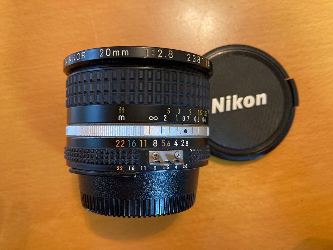Nikon 20mm カメラレンズ