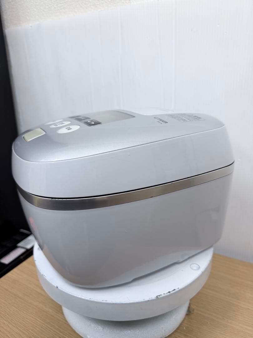 タイガー 圧力IH炊飯器JPC-A100 1.0L（5.5合） 2018年製