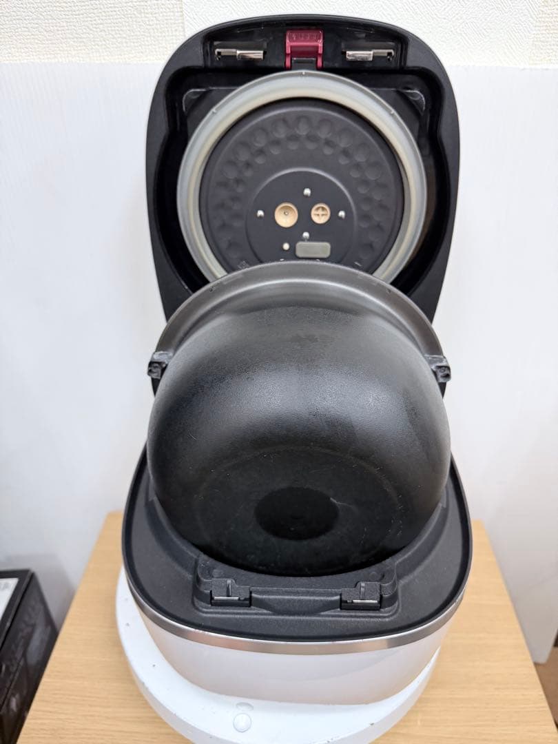 タイガー 圧力IH炊飯器JPC-A100 1.0L（5.5合） 2018年製