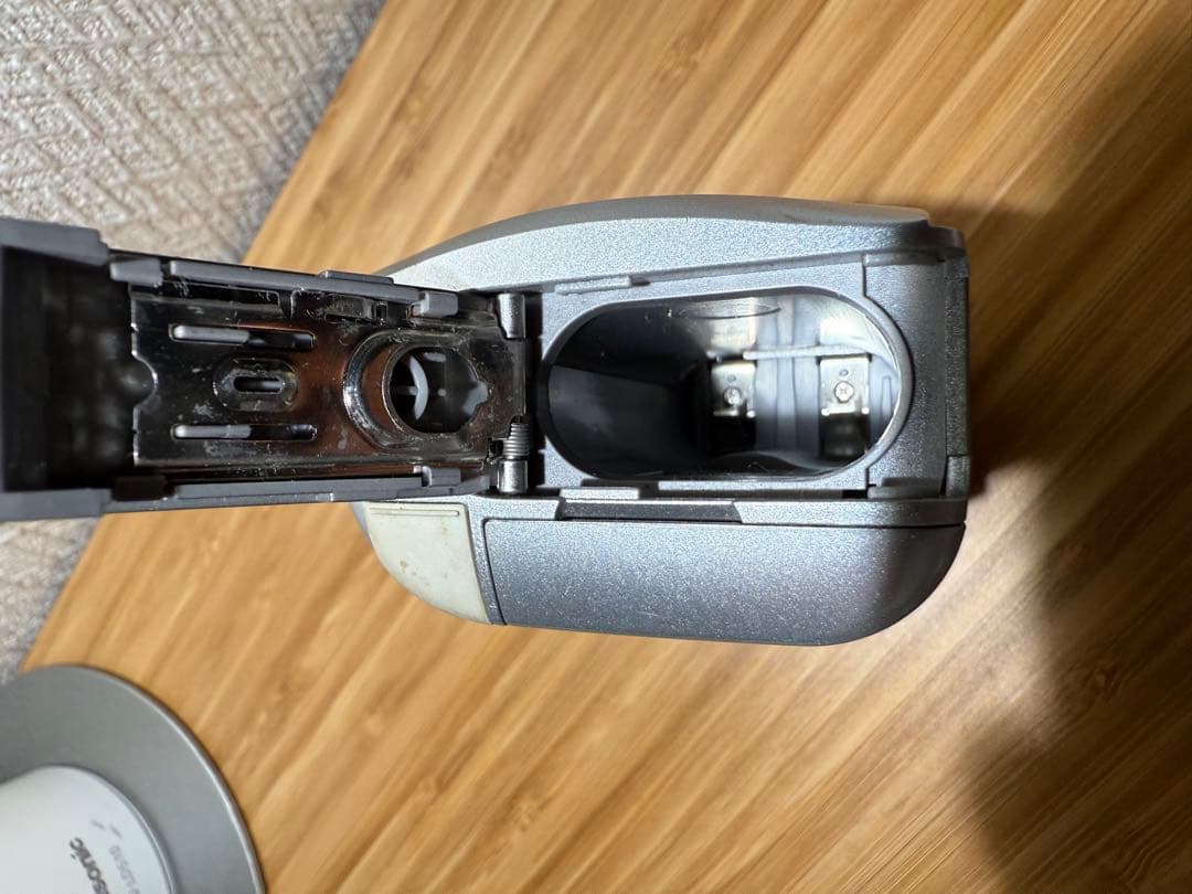 動作確認済 OLYMPUS CAMEDIA X-250 レトロデジカメ 単三電池