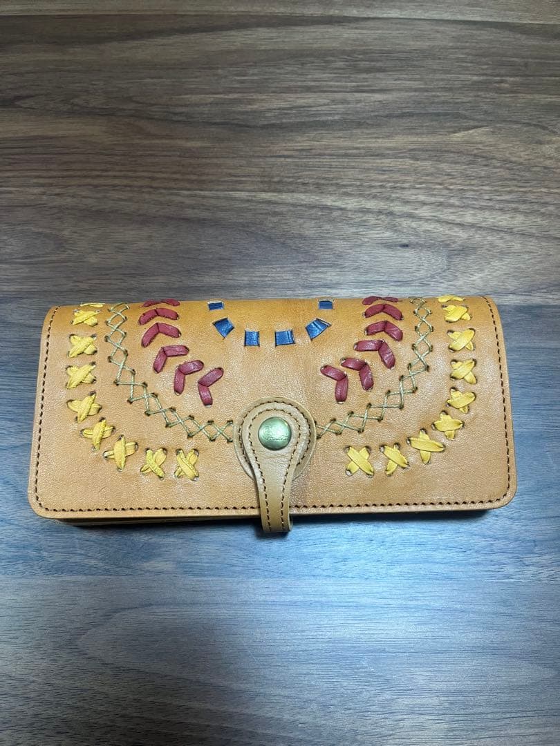 【新品・値下げ交渉可】ロビタ　レザークラフト ベージュレザー長財布