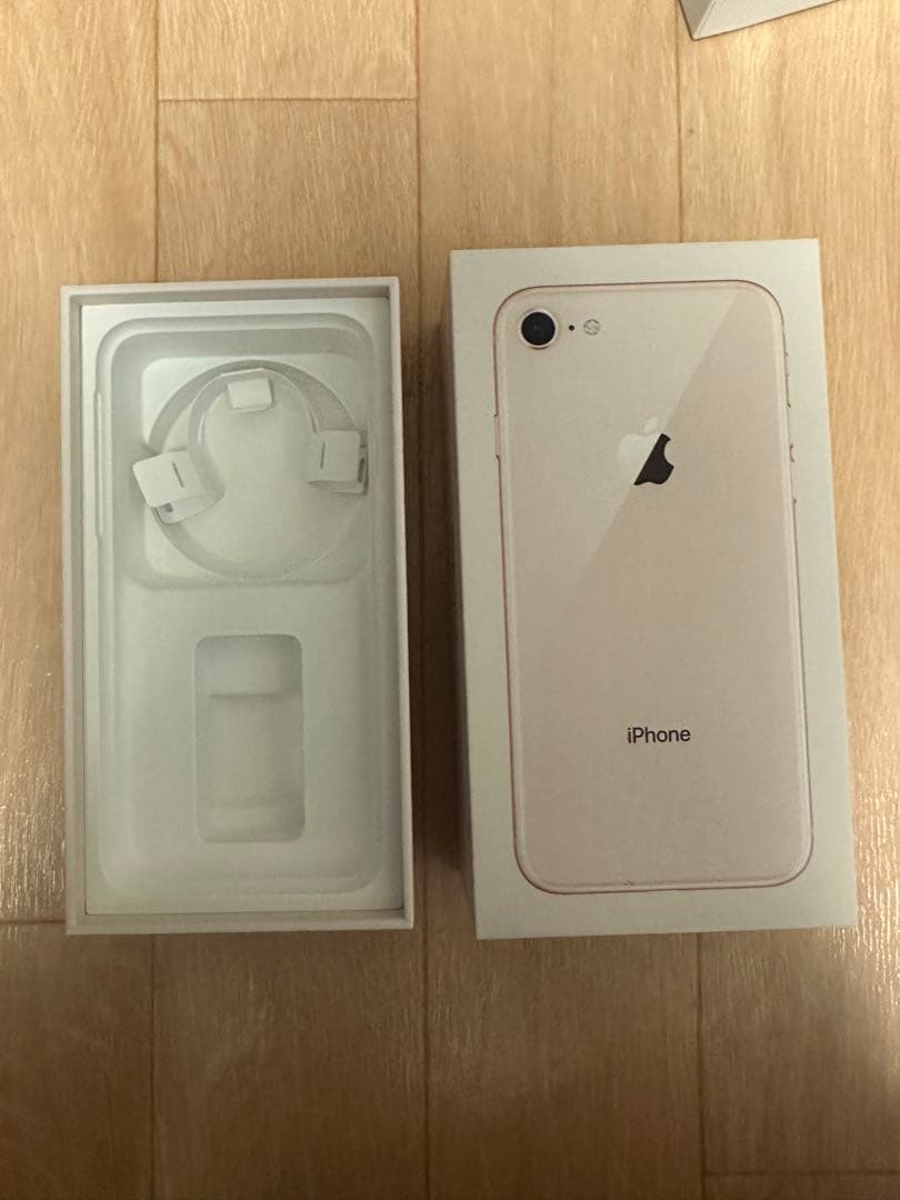 Apple iPhone 8 ゴールド 本体 美品
