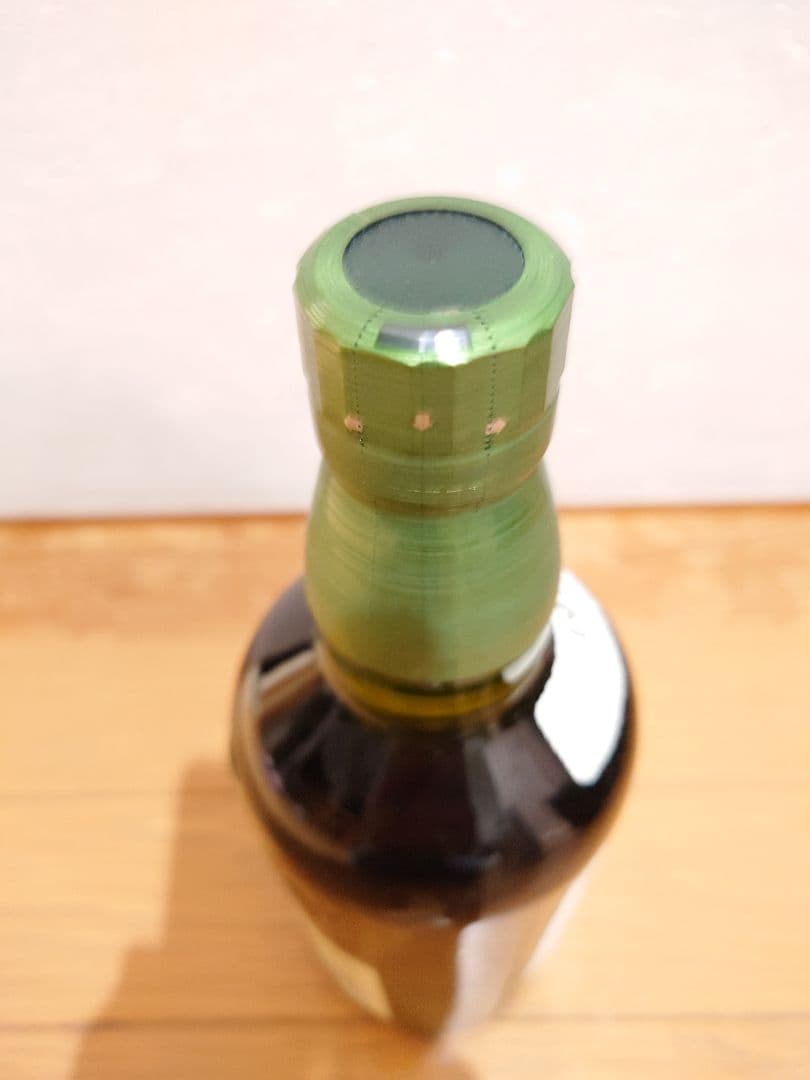 新品・未開封　白州シングルモルト　７００ml 箱付き　㋕37