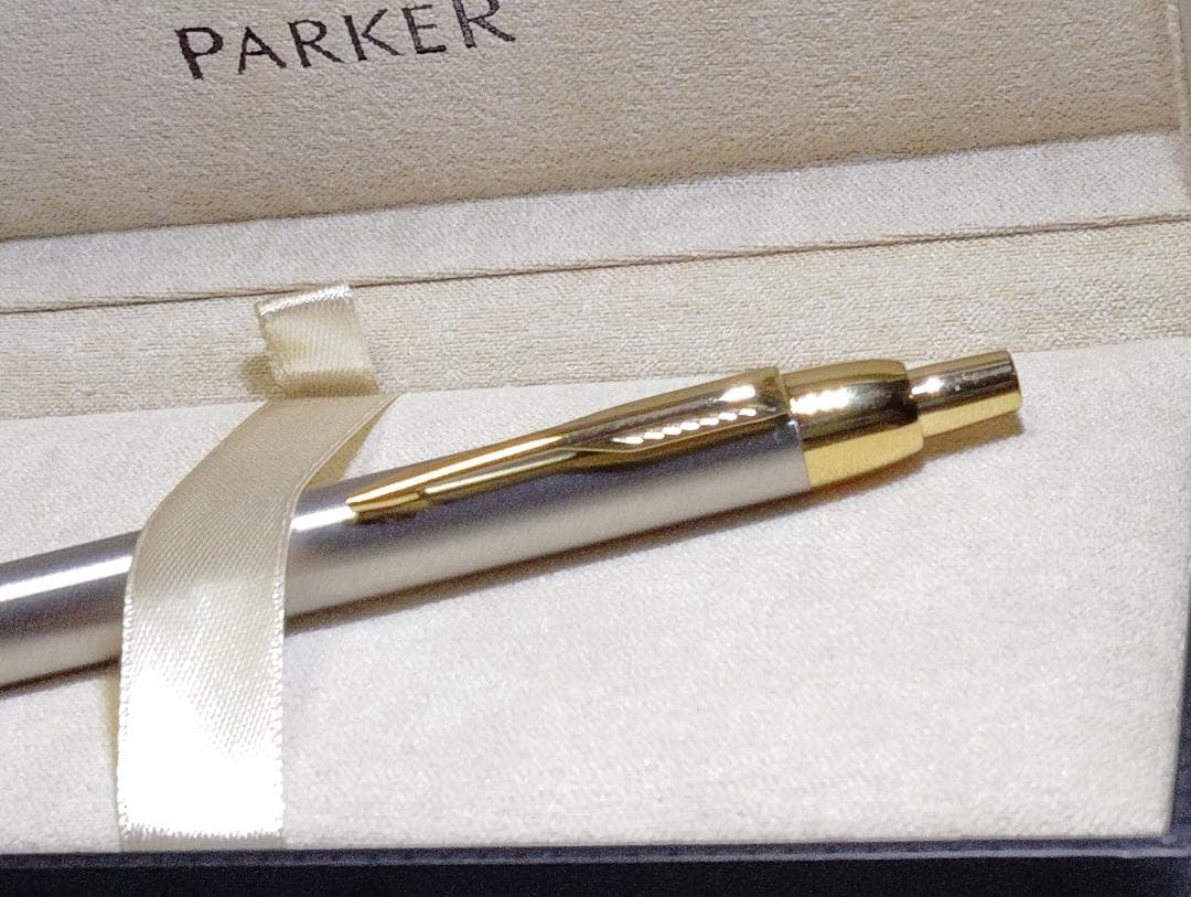 本日大特価‼️12460円⇒【新品】高級PARKRパーカーボールペン1VUT