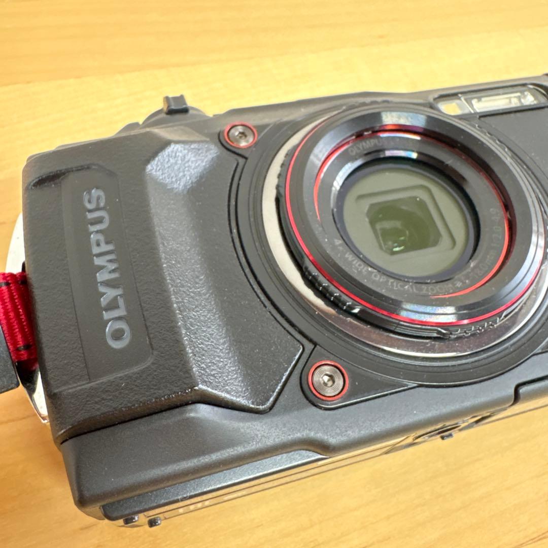 OLYMPUS TOUGH TG-6 4Kデジタルカメラ