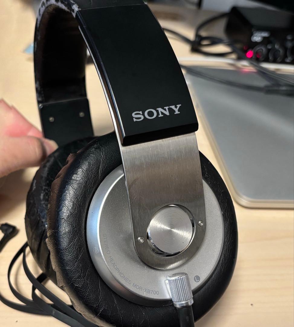 【名機/廃盤】SONY MDR-XB700 重低音ヘッドホン ※パッド劣化あり