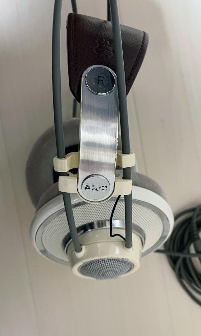 AKG K701 オーストリア製