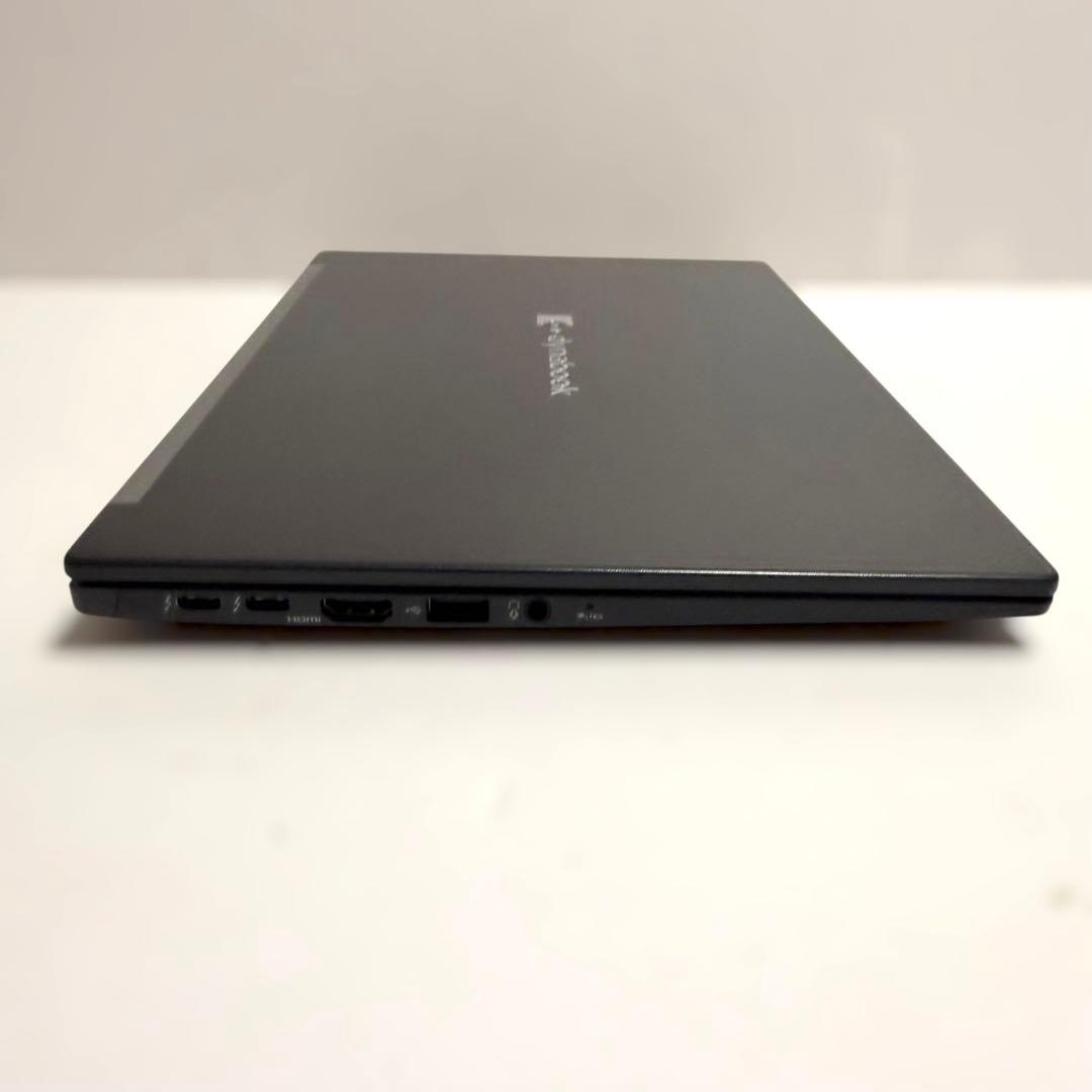 東芝 dynabook G83/KW 第12世代 i5 バッテリー状態◎ 美品
