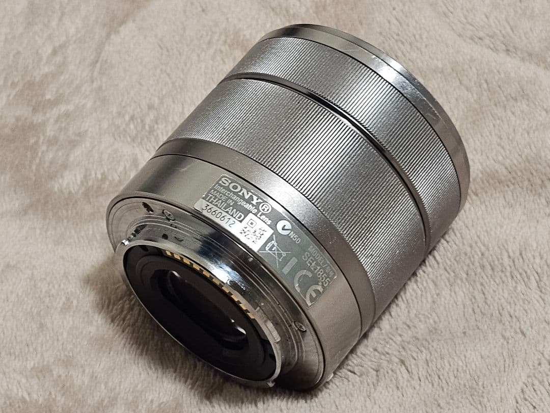 SONY E 18-55mm F3.5-5.6 OSS ズームレンズ